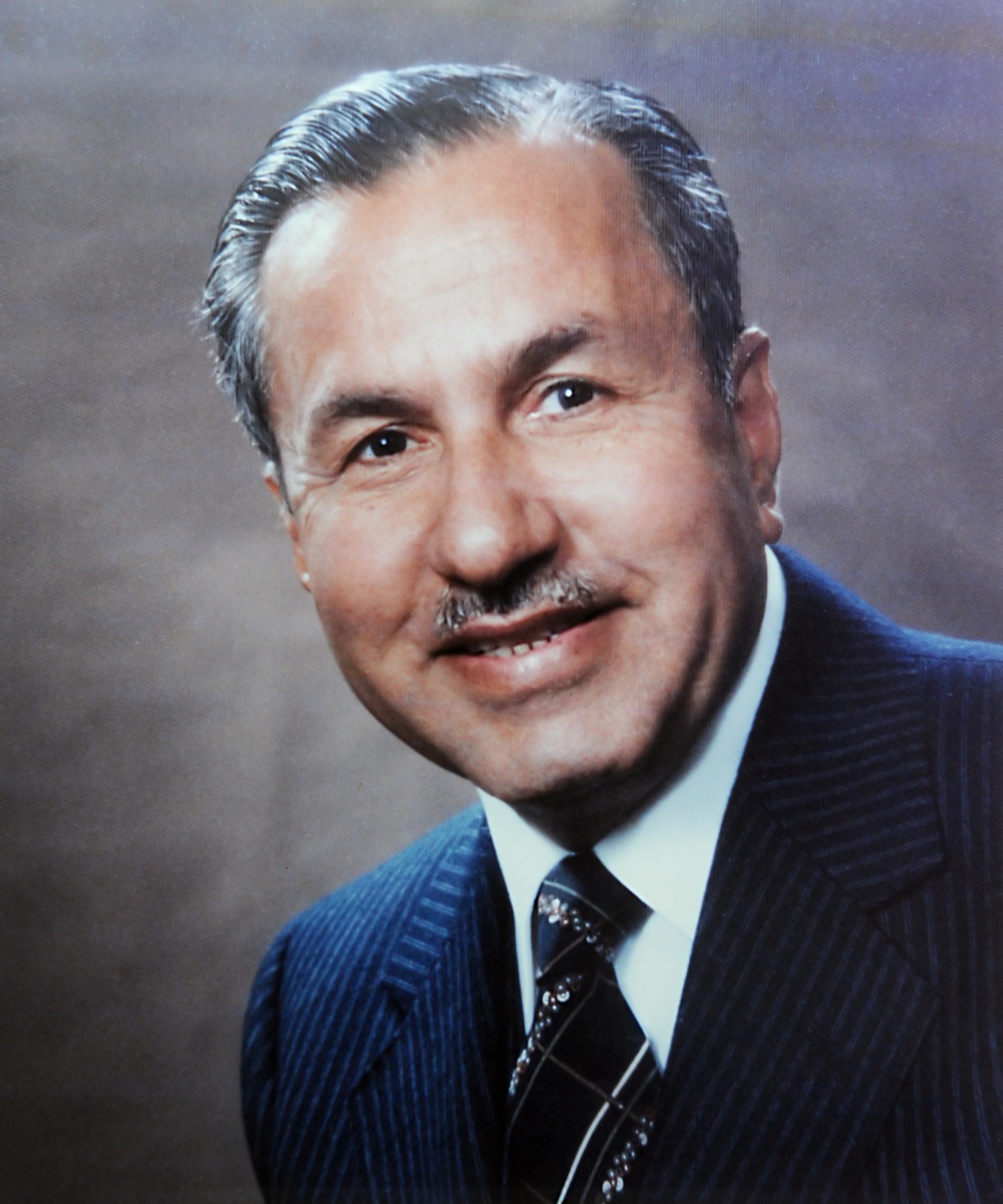 Eng: Hussain Osman